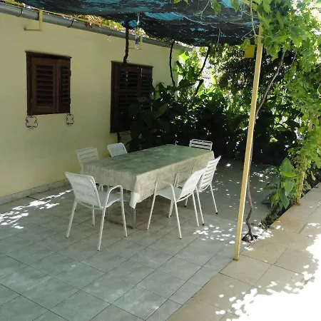 In - Sibenik Riviera 35152 Apartman