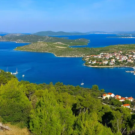 In - Sibenik Riviera 35152 Apartman Primošten