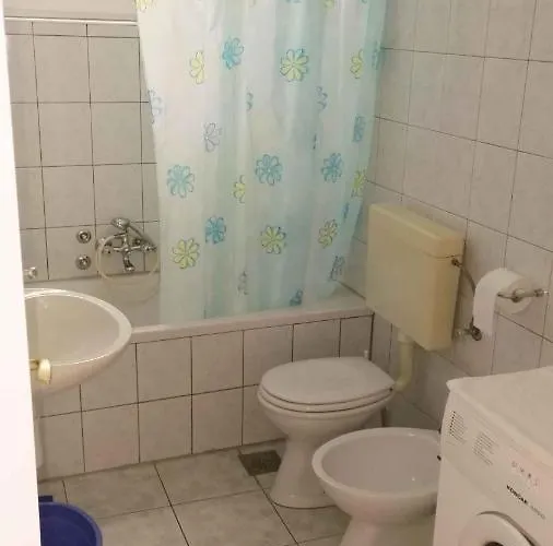 In - Sibenik Riviera 35152 Apartman Primosten